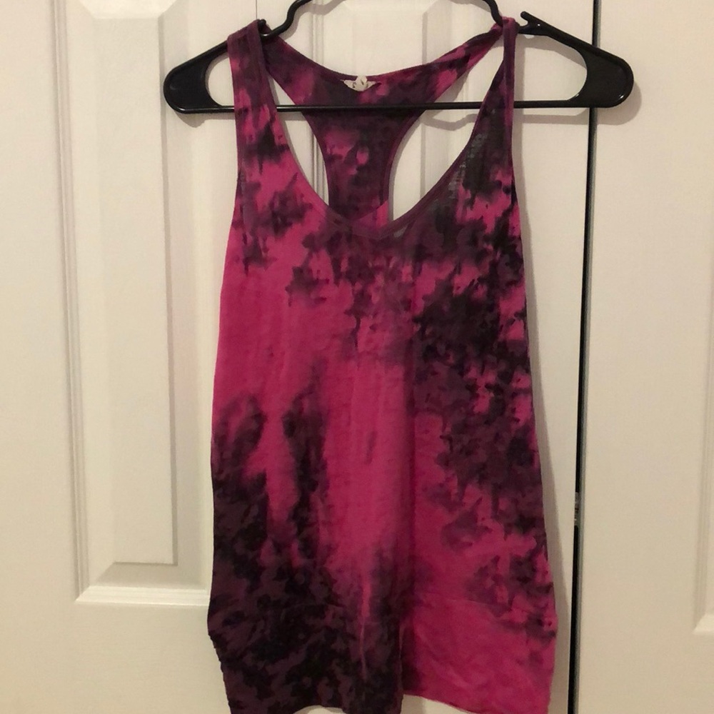 Women’s North Face tank top